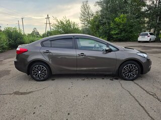 2016 Kia Cerato III, коричневый, 1020000 рублей, вид 3
