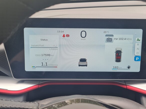 2024 Geely Coolray I Рестайлинг, серый, 2350000 рублей - вид 2