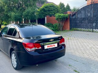 2013 Chevrolet Cruze I Рестайлинг, коричневый, 690000 рублей, вид 3