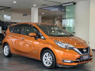 2017 Nissan Note e-Power II Рестайлинг, оранжевый, 1210000 рублей, вид 4