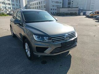 2014 Volkswagen Touareg II Рестайлинг, серый, 2990000 рублей, вид 5