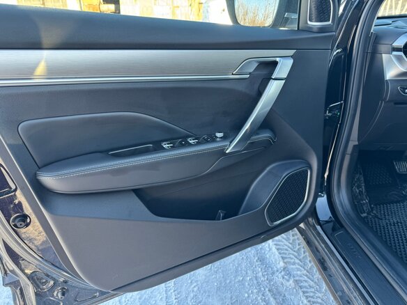 2021 Geely Coolray I, чёрный, 1650000 рублей - вид 13