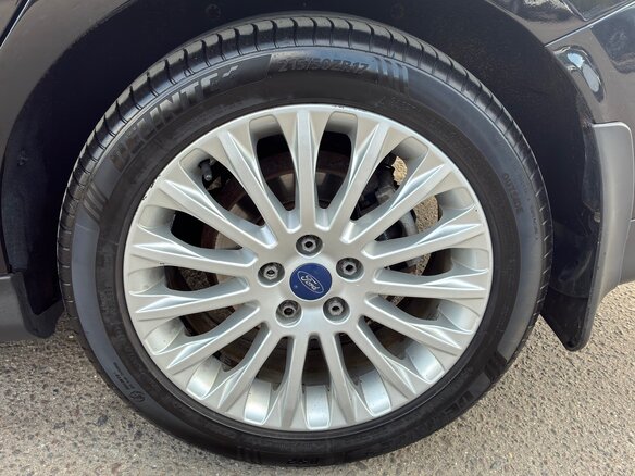 2014 Ford Focus III, чёрный - вид 12