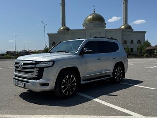 2010 Toyota Land Cruiser 200 Series, серебристый, 3850000 рублей, вид 1