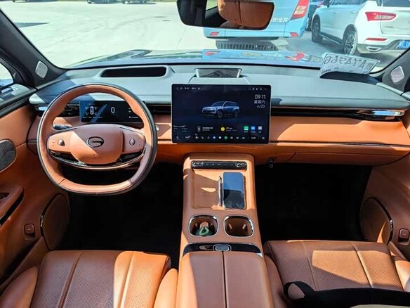 2025 GAC S7, серый, 4000666 рублей - вид 7