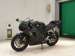 2025 Honda CBR 600RR, чёрный, 1250000 рублей, вид 3