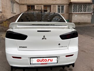 2010 Mitsubishi Lancer X, белый, 930000 рублей, вид 4