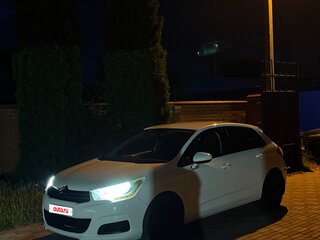 2012 Citroen C4 II, белый, 500000 рублей, вид 1