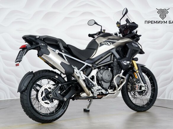 2024 Triumph Tiger 1200, серый, 1799000 рублей - вид 5
