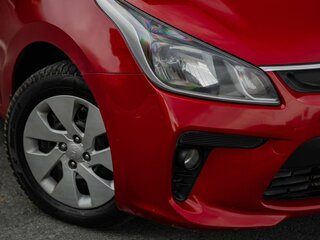 2017 Kia Rio IV, красный, 760000 рублей, вид 2