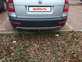 2012 Skoda Octavia Scout II (A5) Рестайлинг, серый, 987654 рублей, вид 4