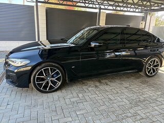 2020 BMW 5 серии 530d xDrive VII (G30/G31/G38) Рестайлинг, чёрный, 6299000 рублей, вид 1