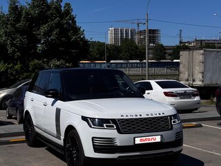 2018 Land Rover Range Rover IV Рестайлинг, белый, 8000000 рублей, вид 3