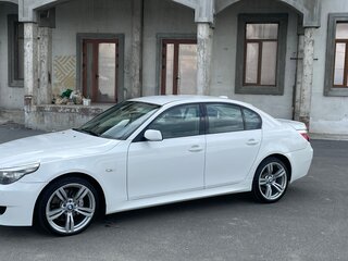 2007 BMW 5 серии 520d V (E60/E61) Рестайлинг, белый, 1450000 рублей, вид 3
