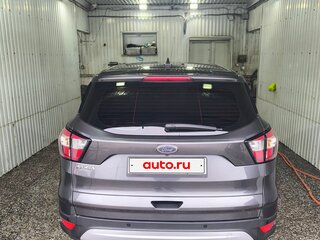 2018 Ford Kuga II Рестайлинг, серый, 1850000 рублей, вид 4