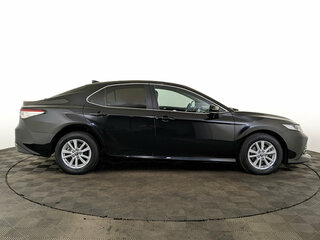 2020 Toyota Camry VIII (XV70), чёрный, 2600000 рублей, вид 4