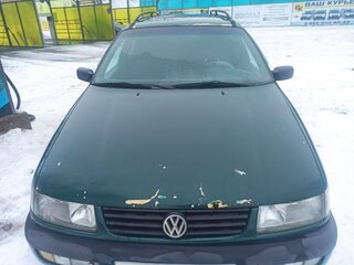 1995 Volkswagen Passat B4, зелёный, 200000 рублей, вид 1