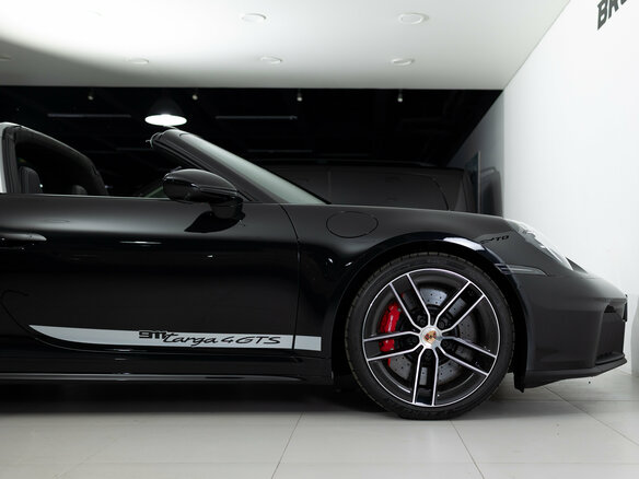 2025 Porsche 911 4 GTS VIII (992) Рестайлинг, чёрный - вид 36
