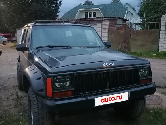 1992 Jeep Cherokee II (XJ), чёрный, 499000 рублей