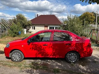 2008 Chevrolet Aveo I Рестайлинг, красный, 480000 рублей, вид 3