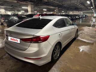 2017 Hyundai Elantra VI (AD), серый, 1700000 рублей, вид 5