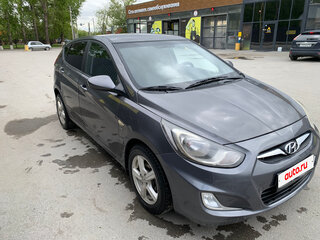 2012 Hyundai Solaris I, чёрный, 690000 рублей, вид 1