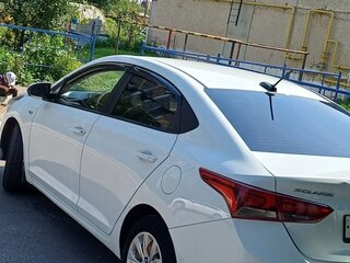 2017 Hyundai Solaris II, белый, 970000 рублей, вид 2