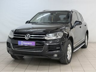 2011 Volkswagen Touareg II, чёрный, 1780000 рублей, вид 1