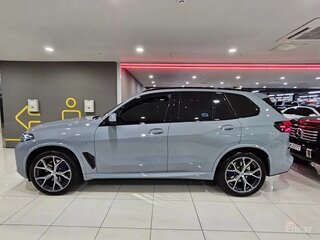 2026 BMW X5 30d IV (G05/G18) Рестайлинг, серый, 15343000 рублей, вид 3