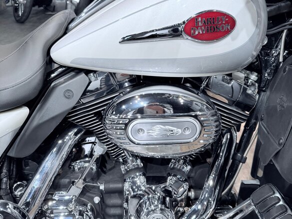 2008 Harley-Davidson Electra Glide, белый, 1199000 рублей - вид 24