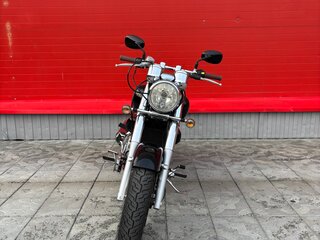 Hyosung Aquila GV250
