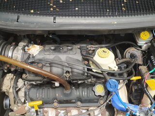 2000 Dodge Caravan Grand IV, золотистый, 450000 рублей, вид 3