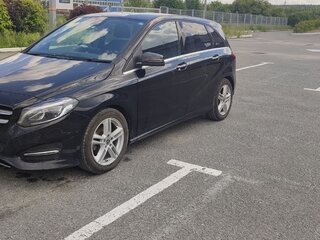 2017 Mercedes-Benz B-Класс 180 II (W246) Рестайлинг, чёрный, 1350000 рублей, вид 1