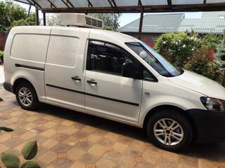 2011 Volkswagen Caddy Maxi III Рестайлинг, белый, 1199000 рублей, вид 4