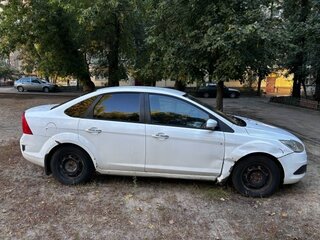 2010 Ford Focus II Рестайлинг, белый, 380000 рублей, вид 2