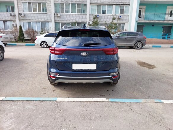 2020 Kia Sportage IV Рестайлинг, синий, 2750000 рублей - вид 2