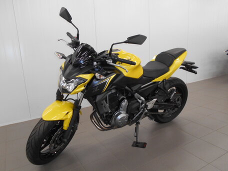 2017 Kawasaki Z 650, жёлтый, 470000 рублей, вид 4