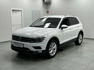 2017 Volkswagen Tiguan II, белый, 1850000 рублей, вид 1