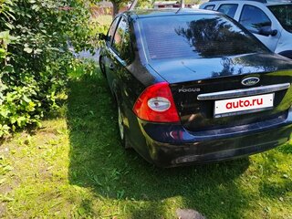 2011 Ford Focus II Рестайлинг, чёрный, 500000 рублей, вид 3