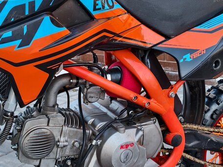 2024 Kayo Evolution YX140EM, красный, 75000 рублей, вид 3