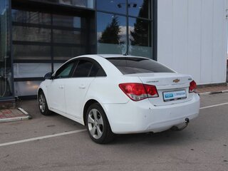 2012 Chevrolet Cruze I, белый, 509000 рублей, вид 3
