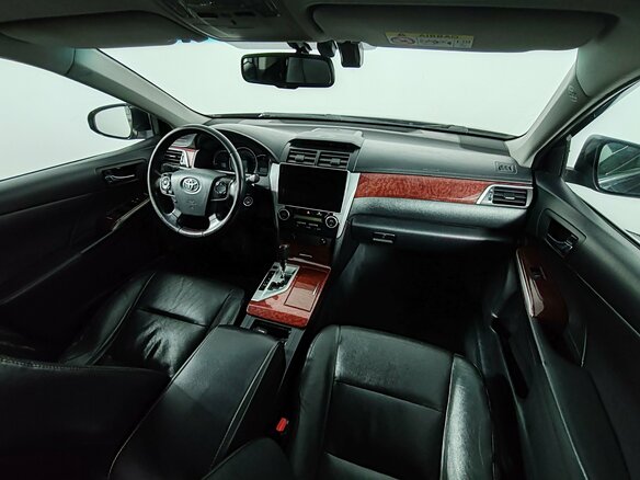 2013 Toyota Camry VII (XV50), чёрный, 1299000 рублей - вид 16