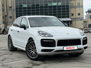 2019 Porsche Cayenne III, белый, 5700000 рублей, вид 1