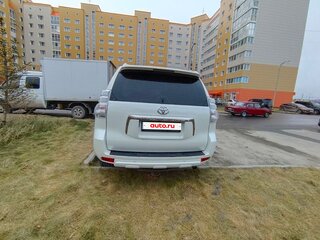 2011 Toyota Land Cruiser Prado 150 Series, белый, 3600000 рублей, вид 3