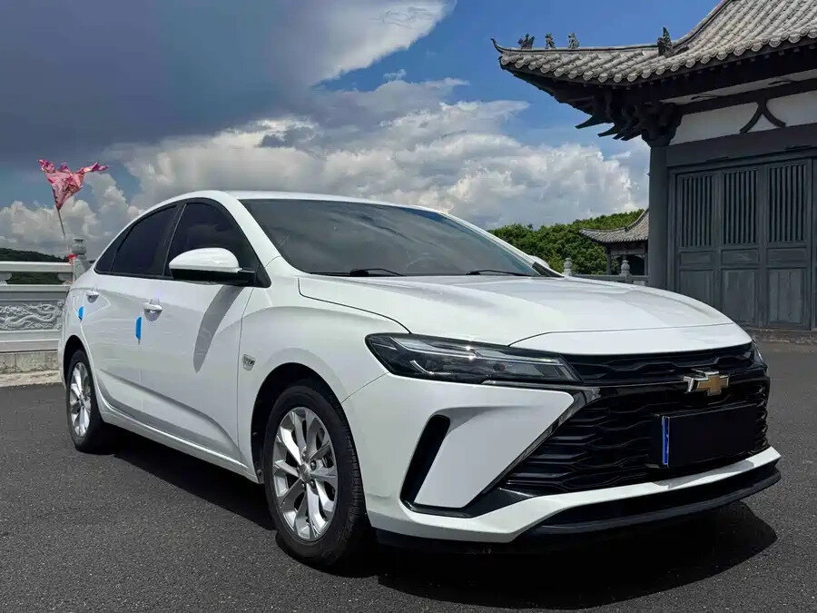 Открыть фотографии: Chevrolet Cruze II Рестайлинг