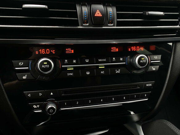 2016 BMW X6 30d II (F16), белый - вид 17