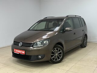 2014 Volkswagen Touran I Рестайлинг 2, коричневый, 1050000 рублей, вид 1