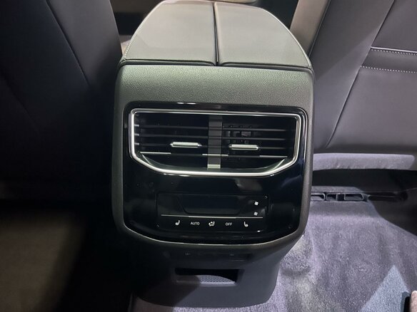 2025 Volkswagen Talagon I Рестайлинг, чёрный, 6978000 рублей - вид 27