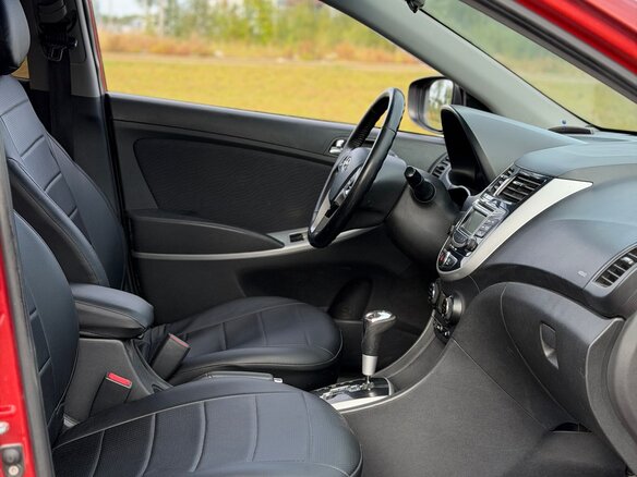 2011 Hyundai Solaris I, красный - вид 11