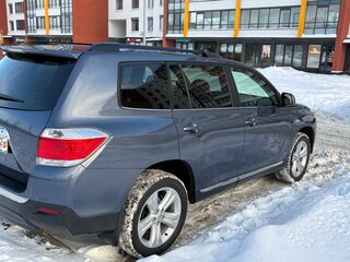 2011 Toyota Highlander II (XU40) Рестайлинг, серый, 1953000 рублей, вид 3